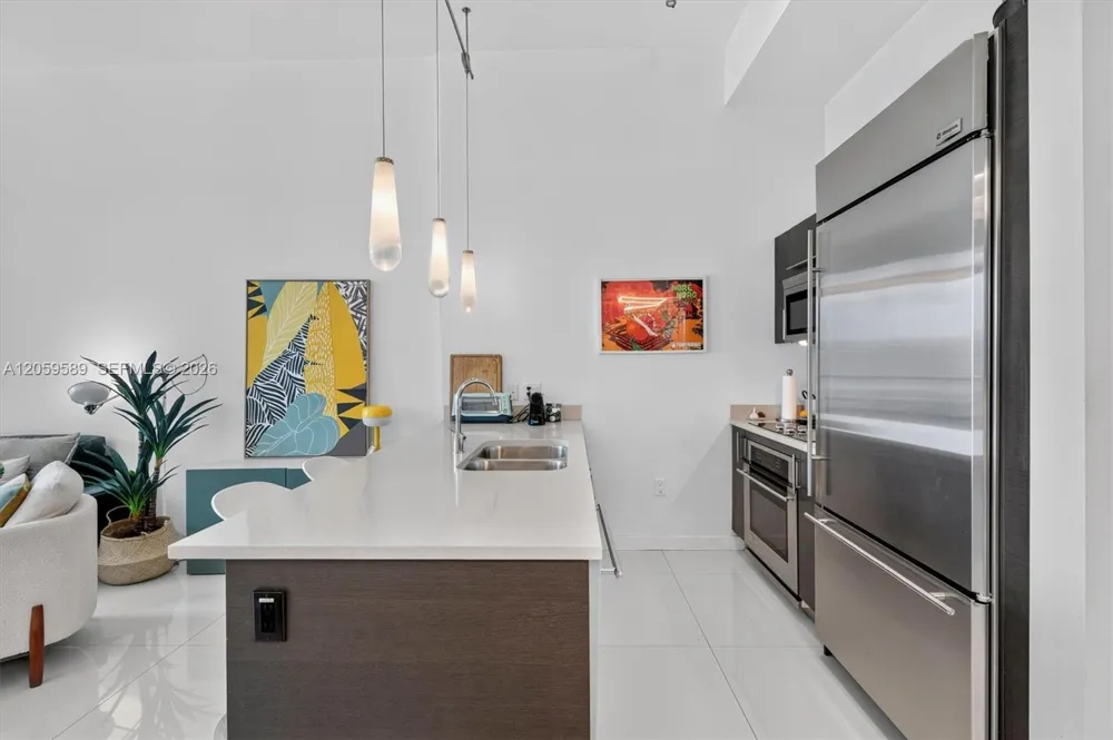 500 Brickell Ave #1100 Miami, FL 33131