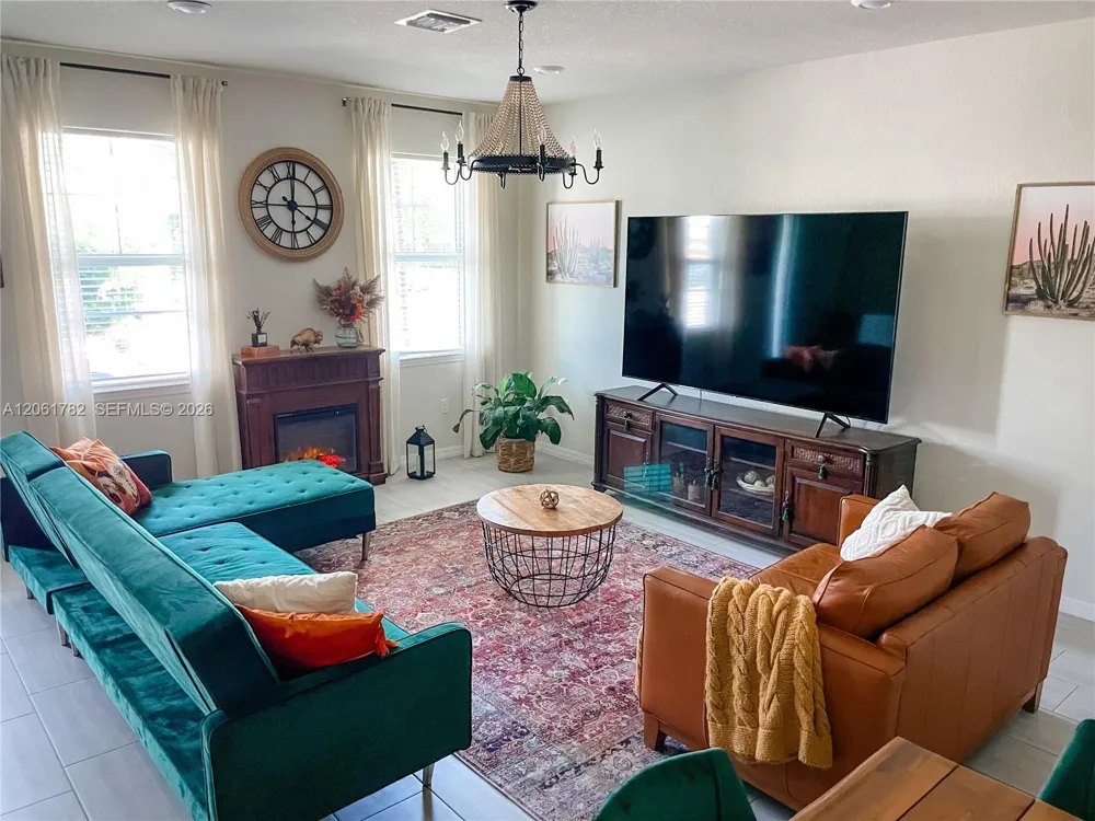 5100 Eucalyptus Dr #2 Hollywood, FL 33021