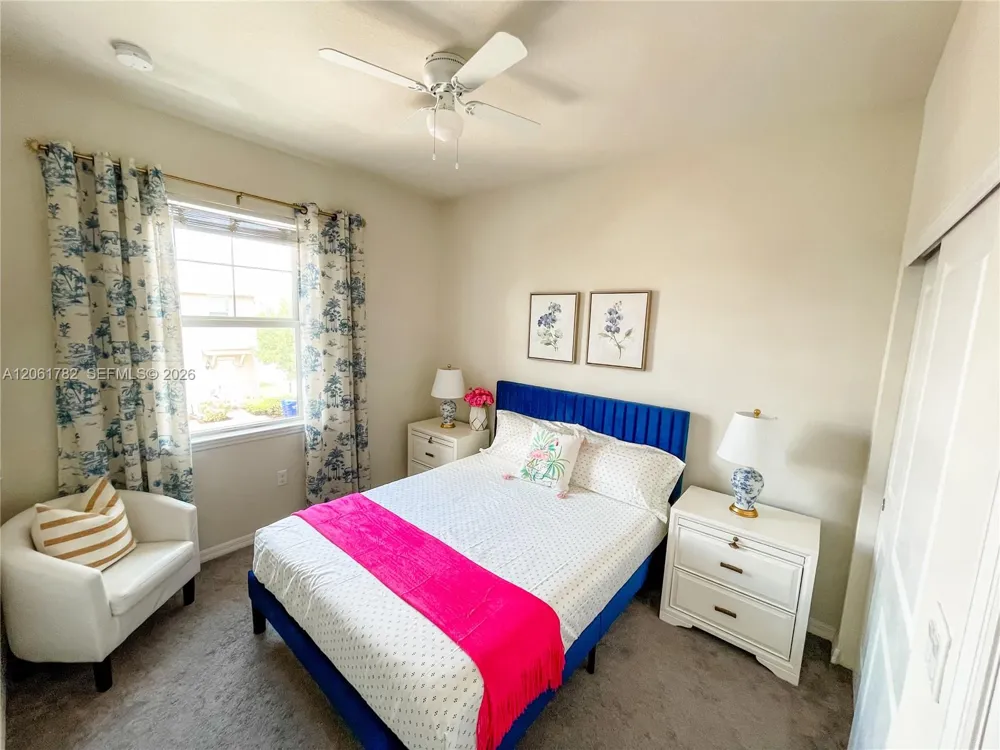 5100 Eucalyptus Dr #2 Hollywood, FL 33021
