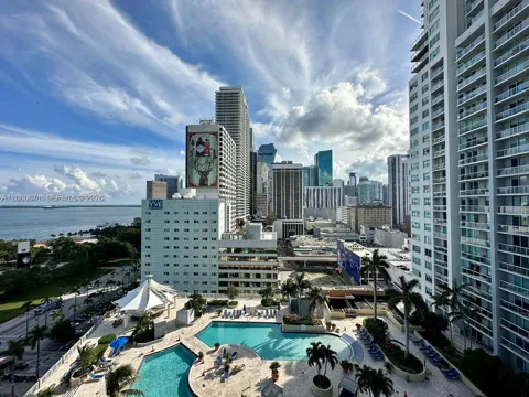 244 Biscayne Blvd #4307