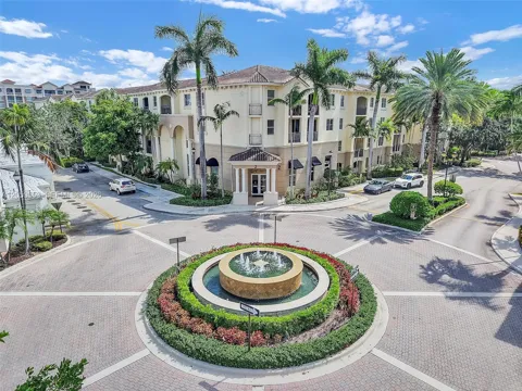 2412 Renaissance Way #412