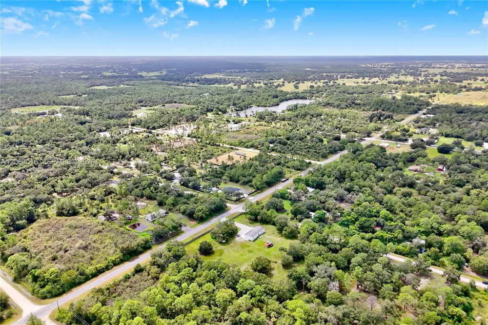 227 Hunting Club Ave Clewiston, FL 33440