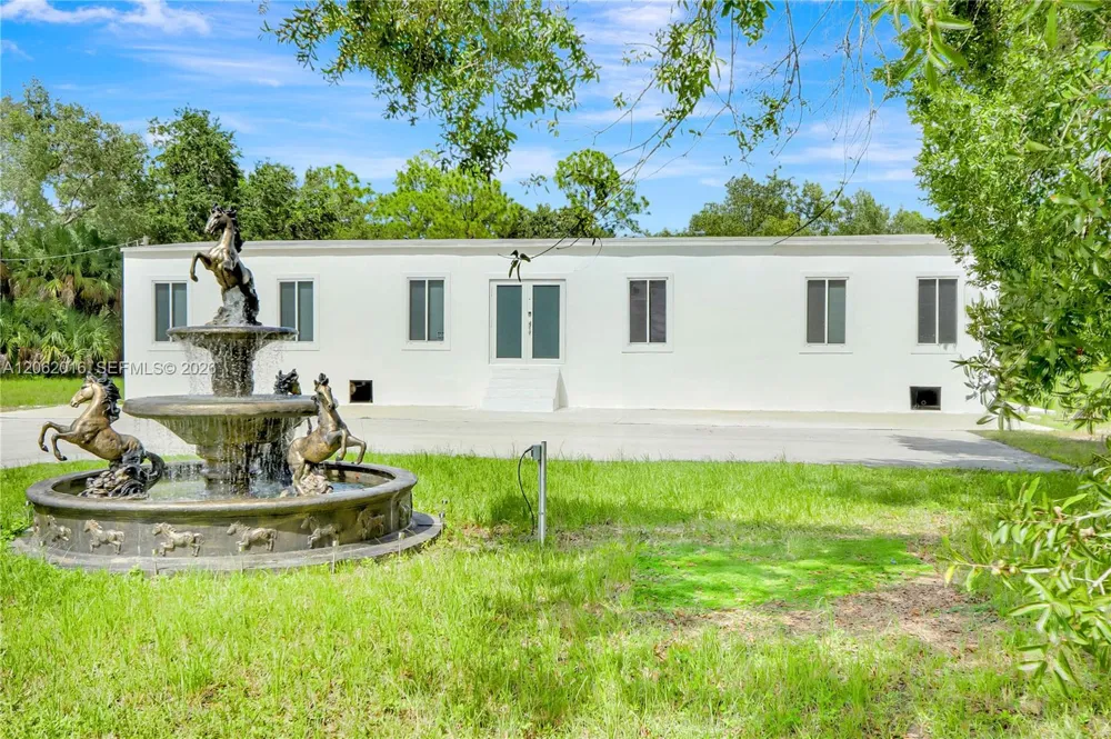 227 Hunting Club Ave Clewiston, FL 33440