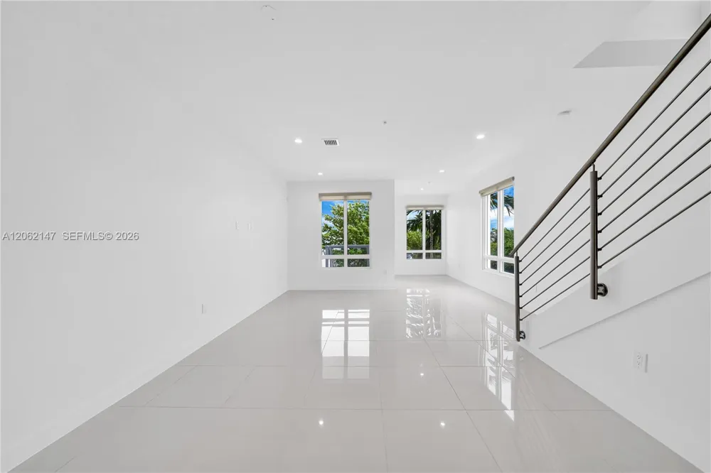 6310 NW 103rd Pl #201 Doral, FL 33178
