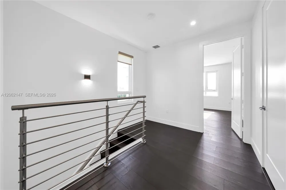 6310 NW 103rd Pl #201 Doral, FL 33178