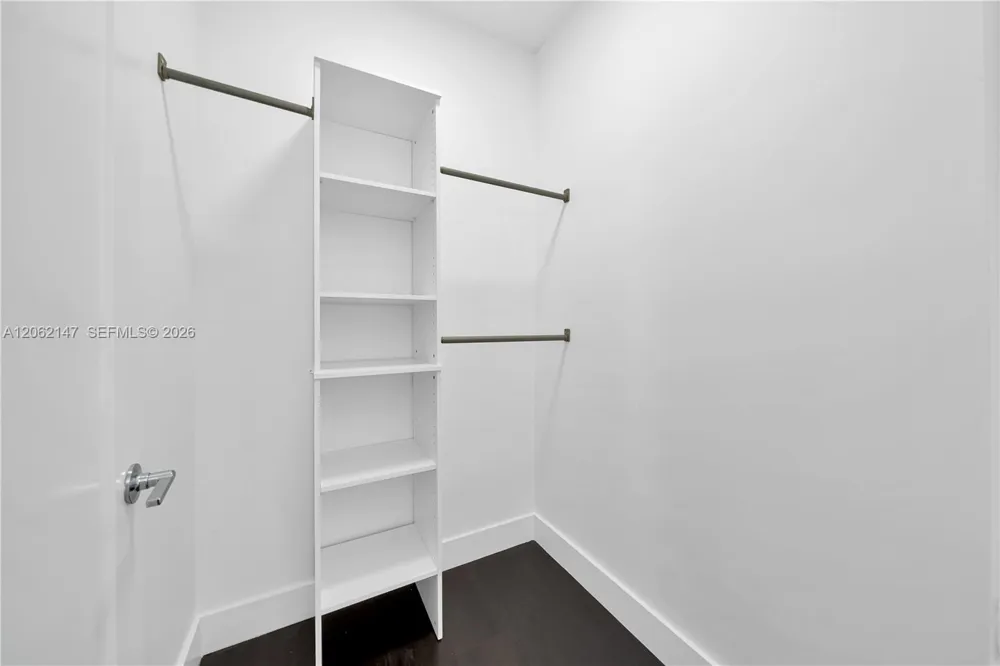 6310 NW 103rd Pl #201 Doral, FL 33178
