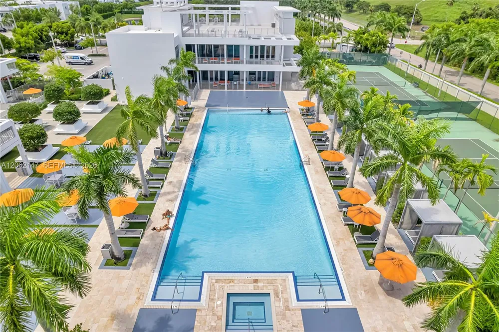 6310 NW 103rd Pl #201 Doral, FL 33178