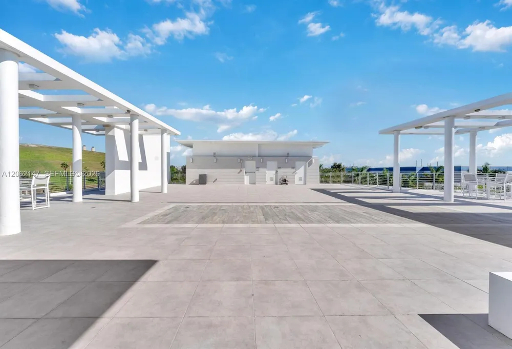6310 NW 103rd Pl #201 Doral, FL 33178