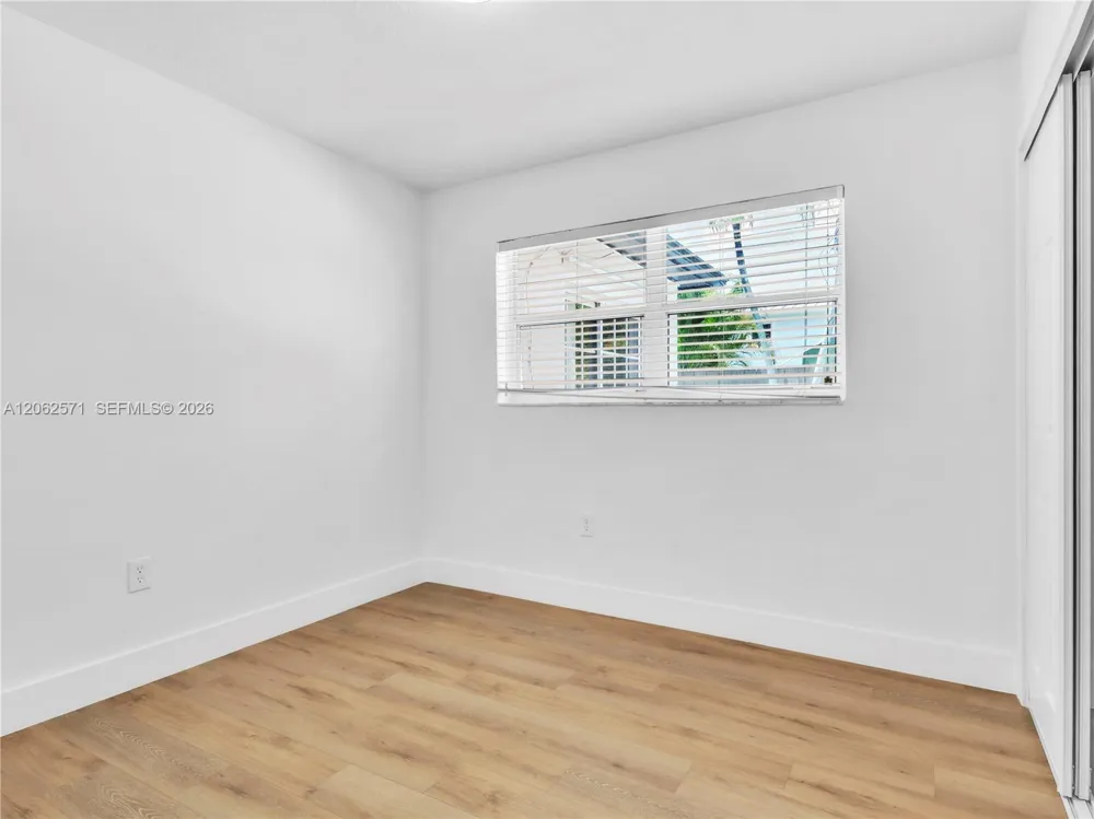 10015 SW 85th Ter Miami, FL 33173