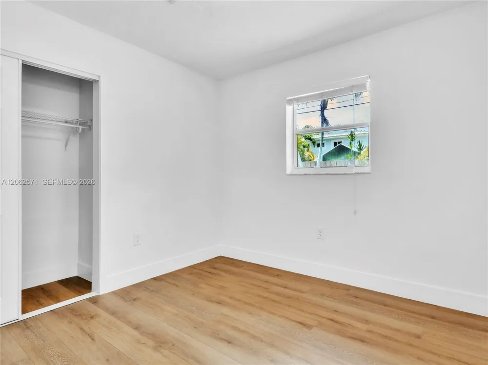 10015 SW 85th Ter Miami, FL 33173