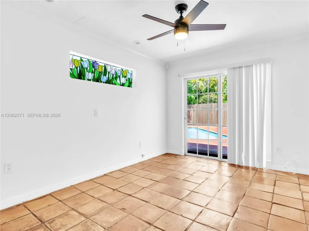 10015 SW 85th Ter Miami, FL 33173