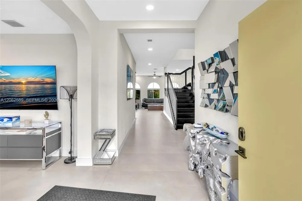 2521 Center Ave Fort Lauderdale, FL 33305