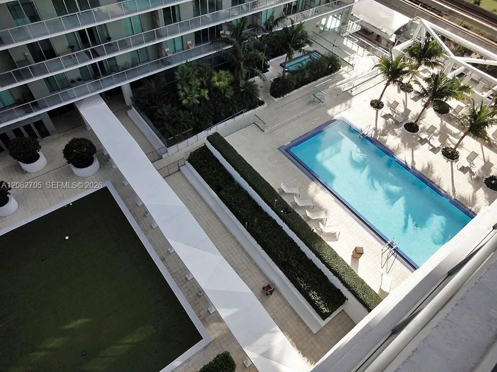 1111 SW 1 AV #1715-N Miami, FL 33130