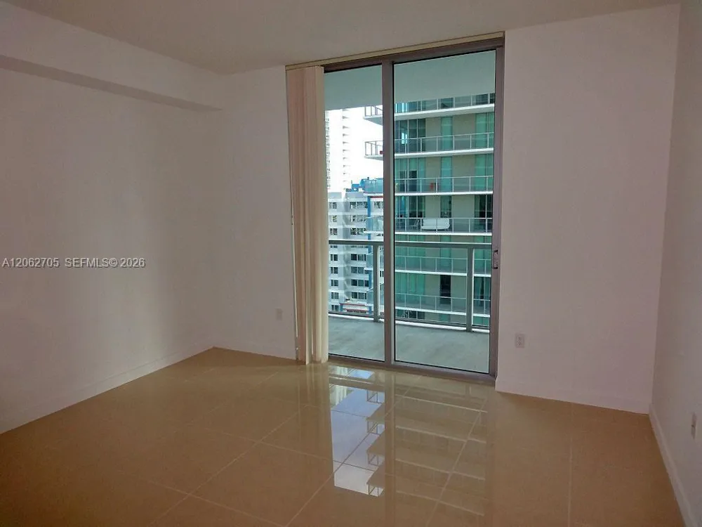 1111 SW 1 AV #1715-N Miami, FL 33130