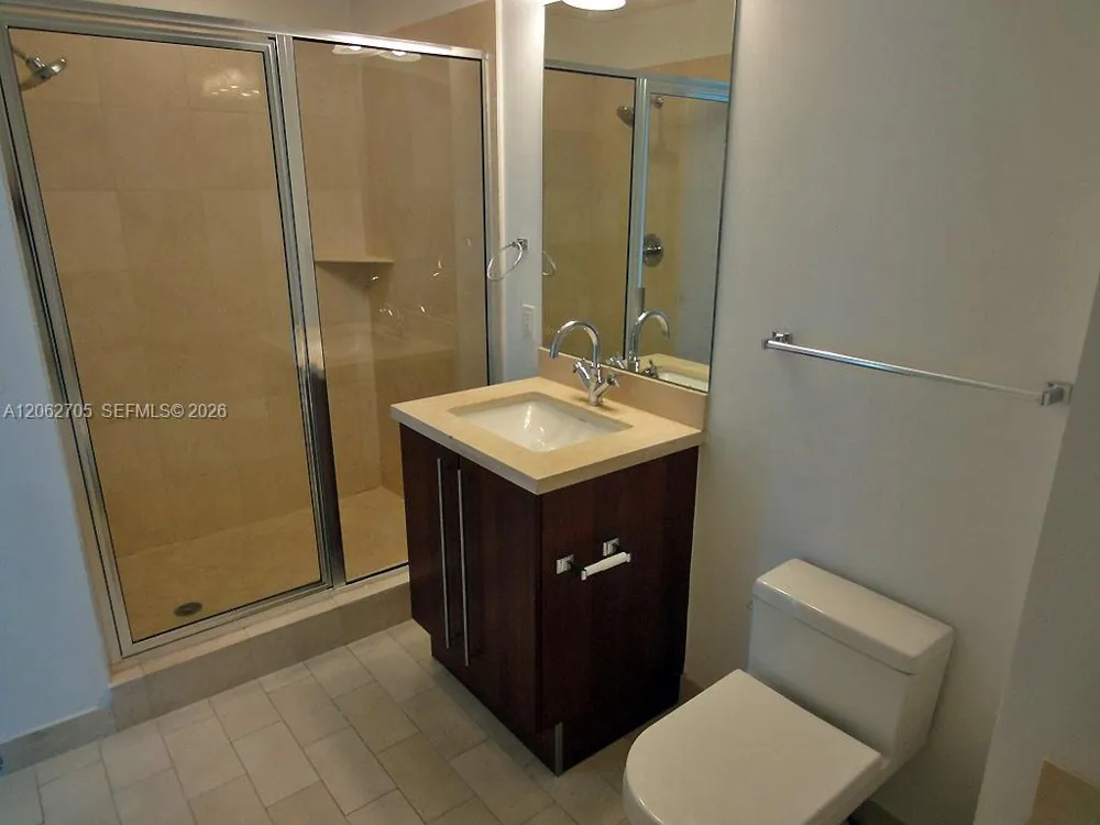 1111 SW 1 AV #1715-N Miami, FL 33130