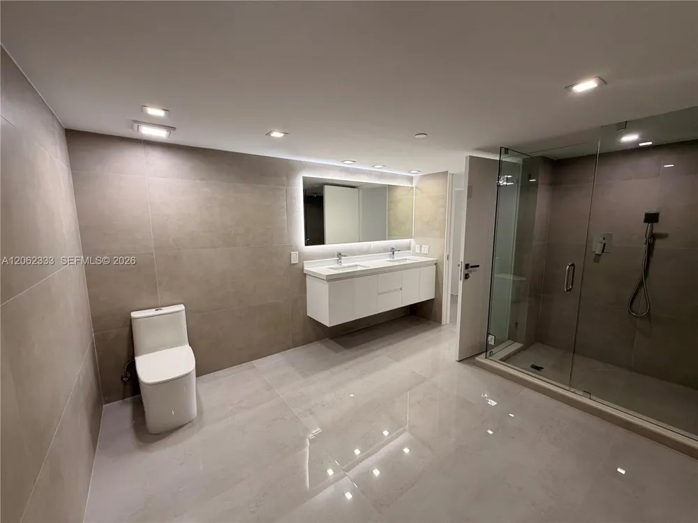 151 Crandon Blvd #524 Key Biscayne, FL 33149