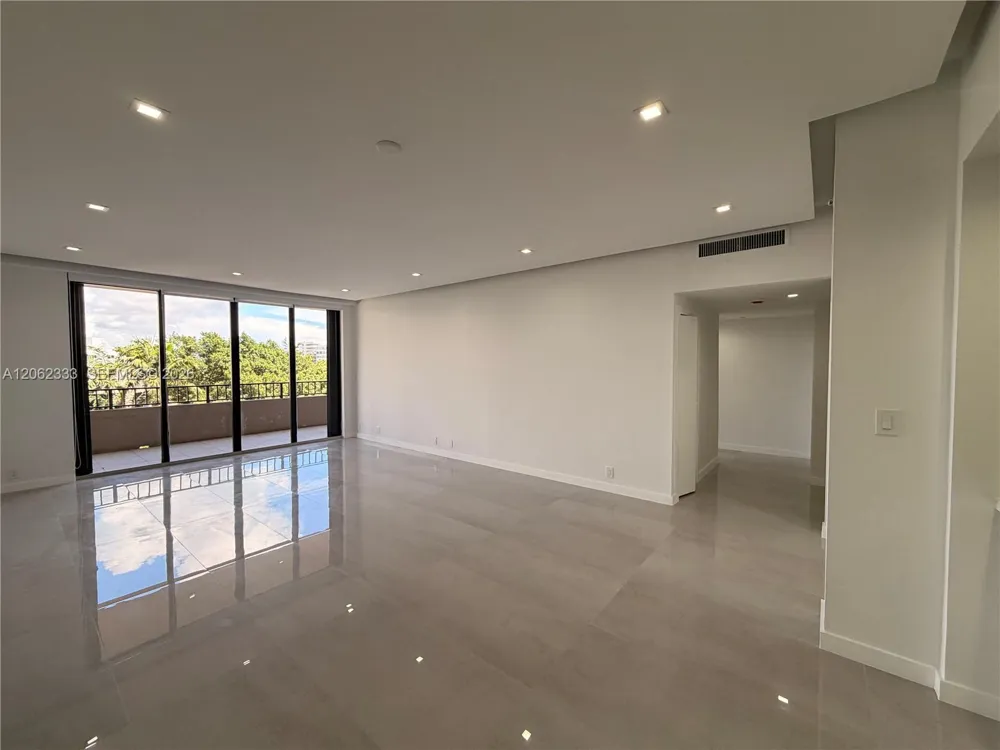 151 Crandon Blvd #524 Key Biscayne, FL 33149