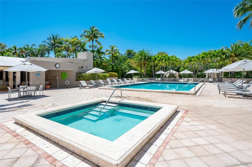 151 Crandon Blvd #524 Key Biscayne, FL 33149