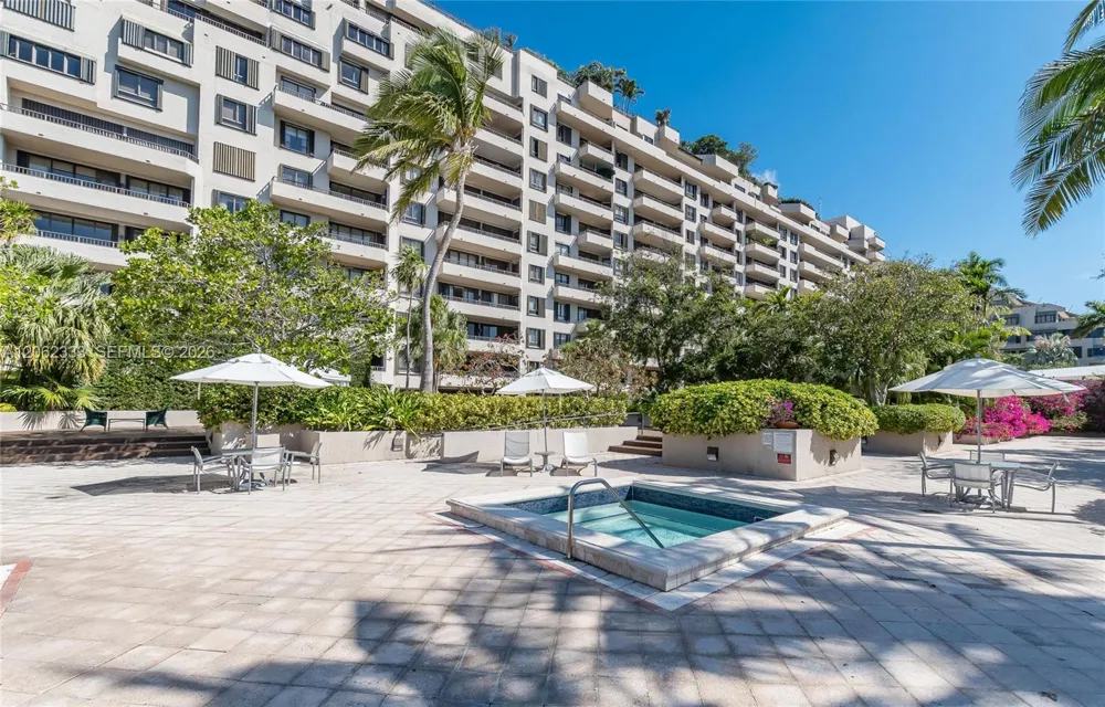 151 Crandon Blvd #524 Key Biscayne, FL 33149