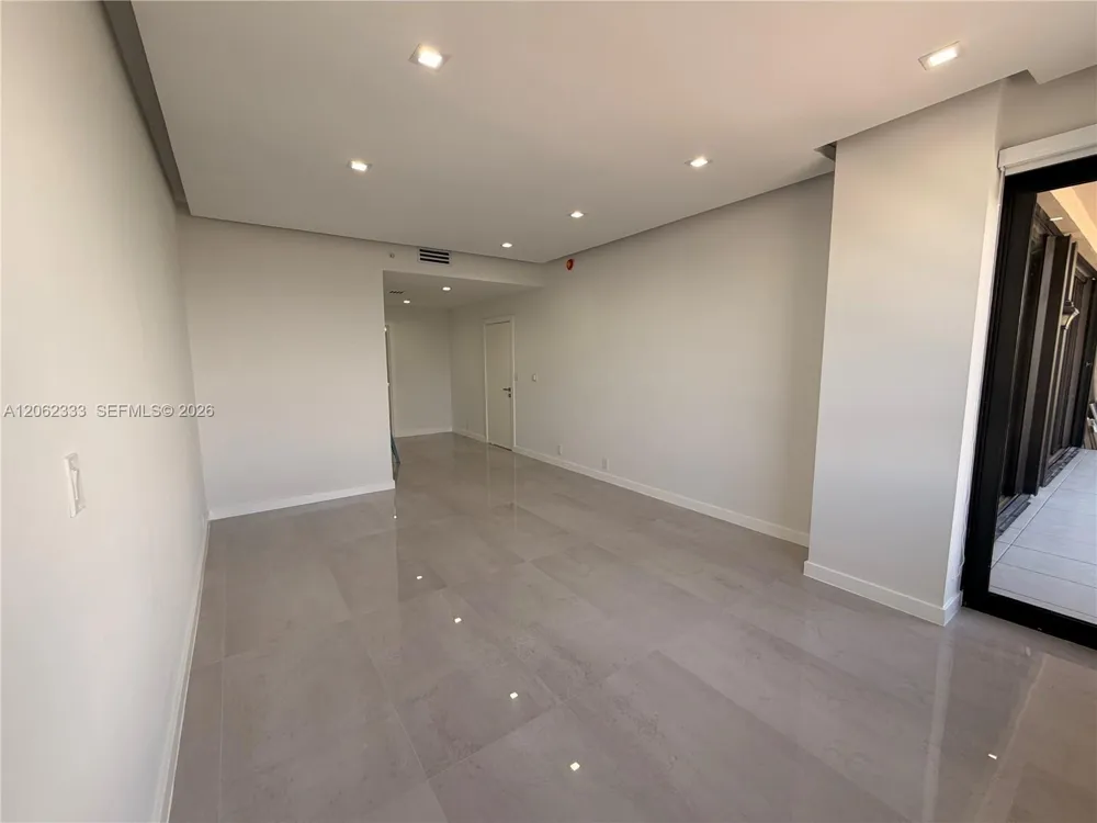 151 Crandon Blvd #524 Key Biscayne, FL 33149