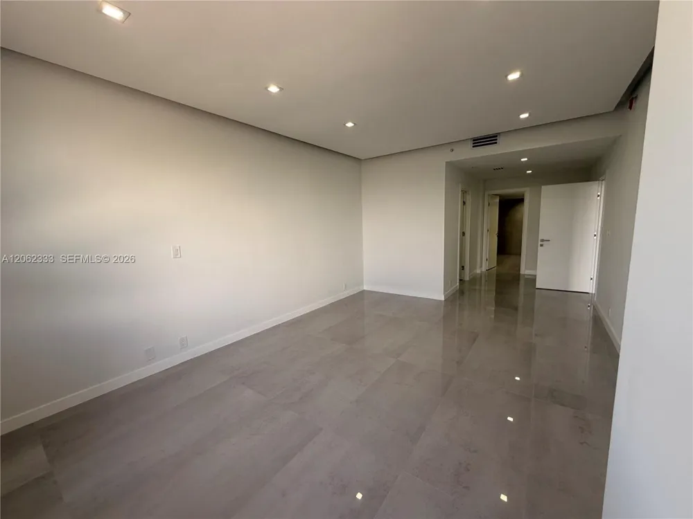 151 Crandon Blvd #524 Key Biscayne, FL 33149