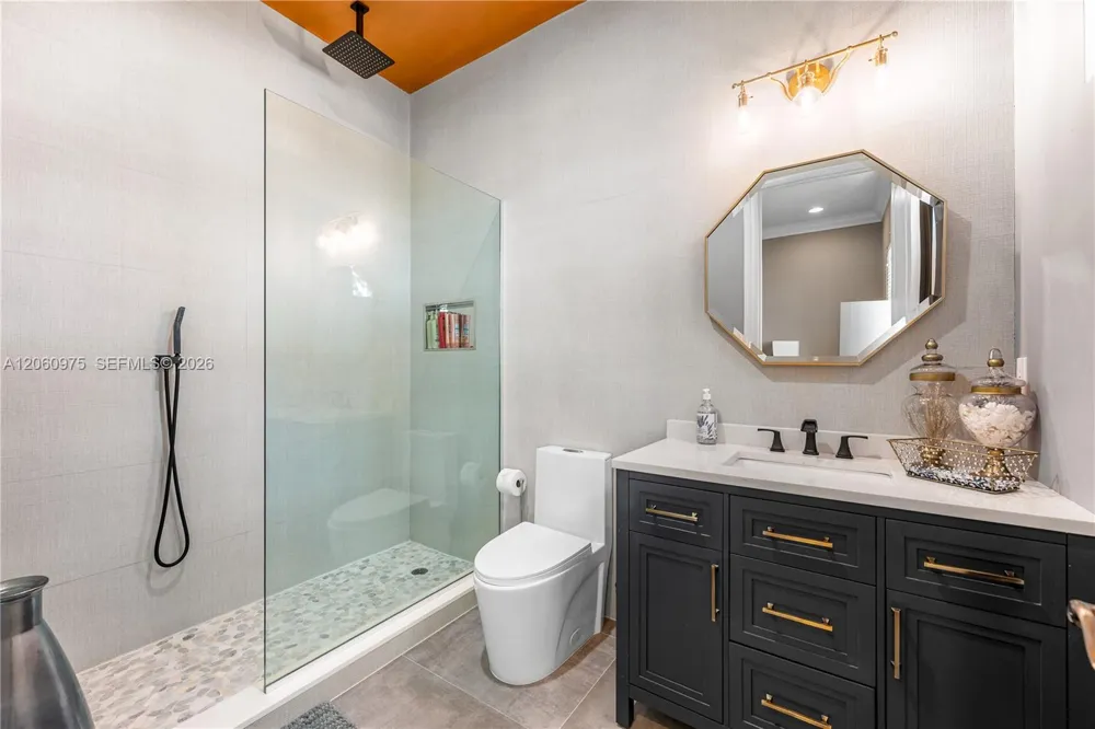 2106 SE 7th St #2106 Pompano Beach, FL 33062