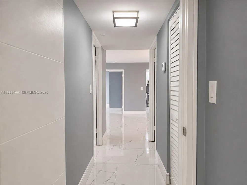 290 174th St #1005 Sunny Isles Beach, FL 33160