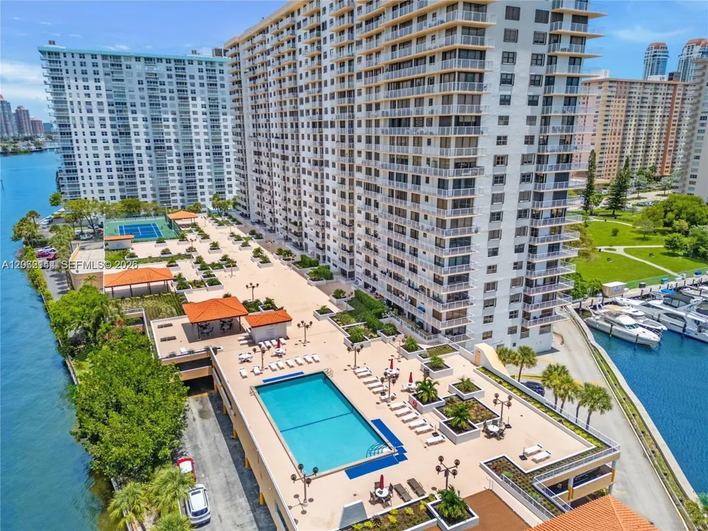 290 174th St #1005 Sunny Isles Beach, FL 33160