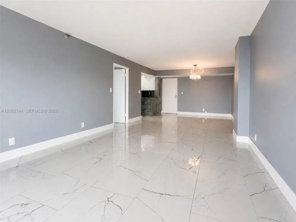 290 174th St #1005 Sunny Isles Beach, FL 33160