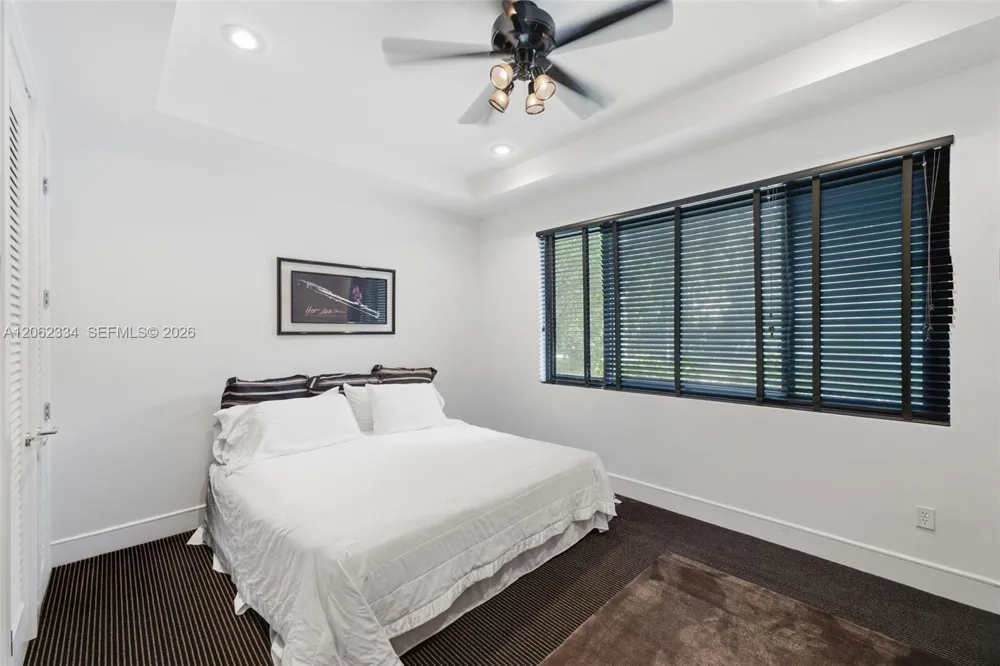 10708 Indian Trl Davie, FL 33328