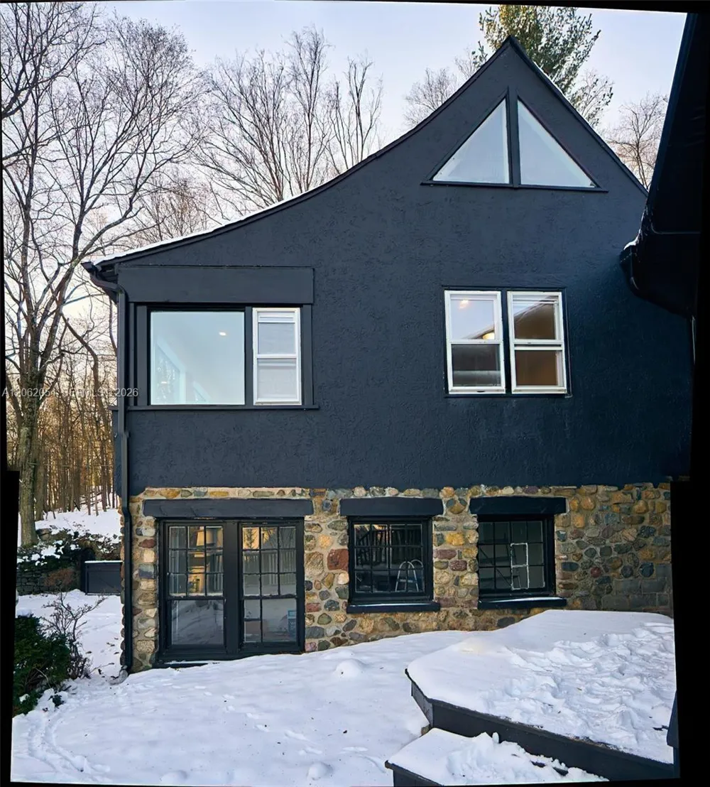 189 Mc Namara Rd 