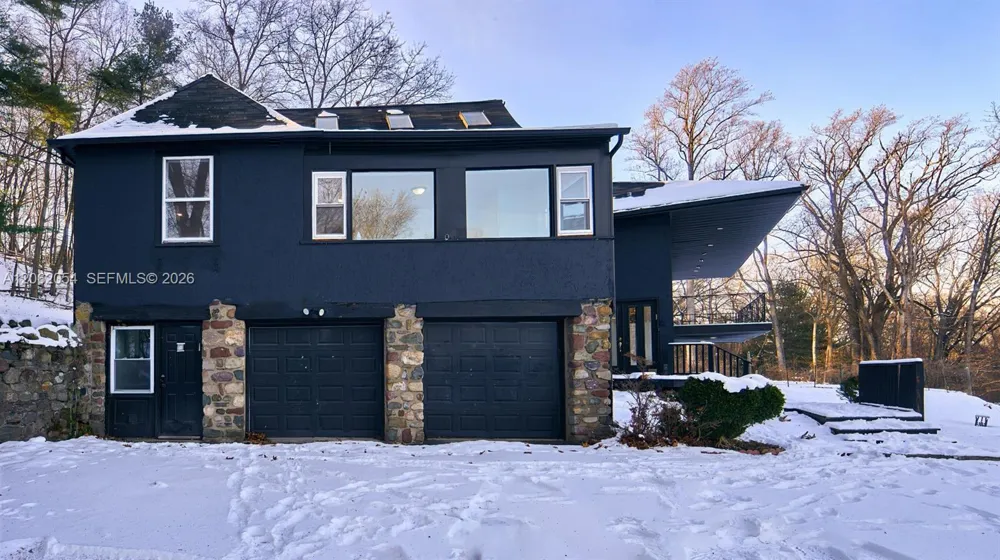 189 Mc Namara Rd 