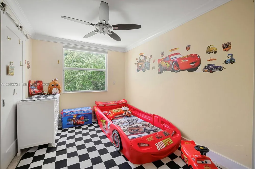 426 SE 5th St Dania Beach, FL 33004