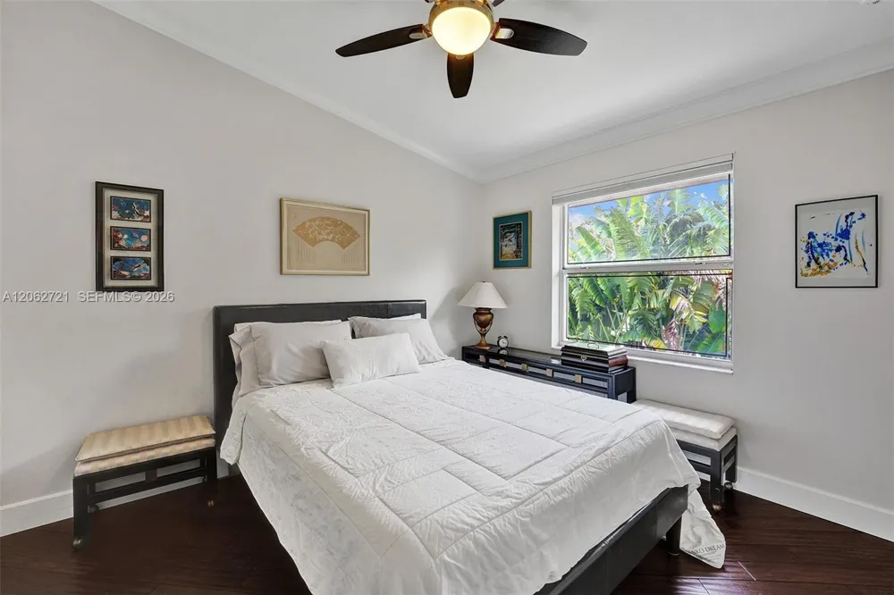 426 SE 5th St Dania Beach, FL 33004