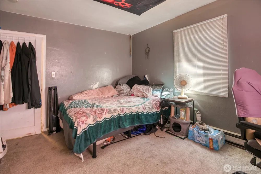1505 B STREET Aberdeen, WA 98520