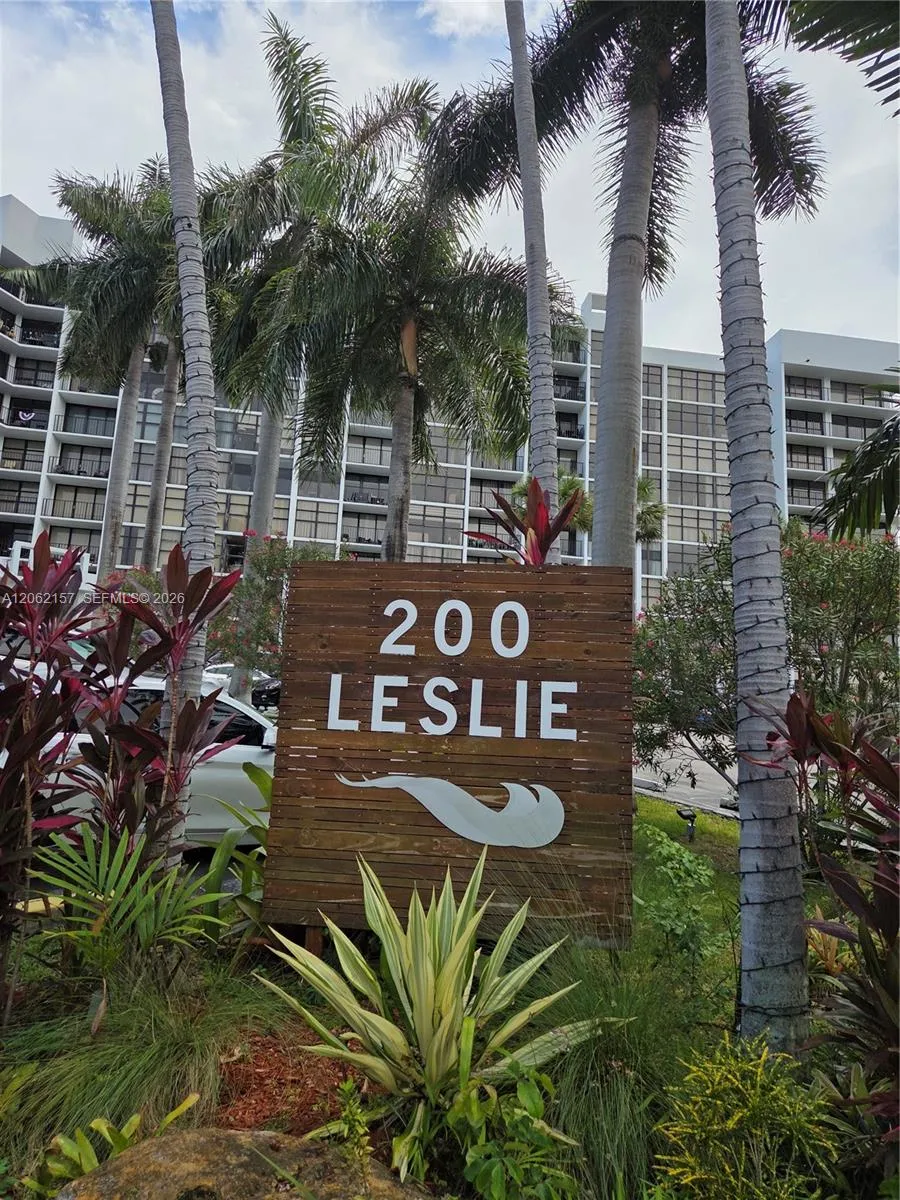 200 Leslie Dr #1029 Hallandale Beach, FL 33009