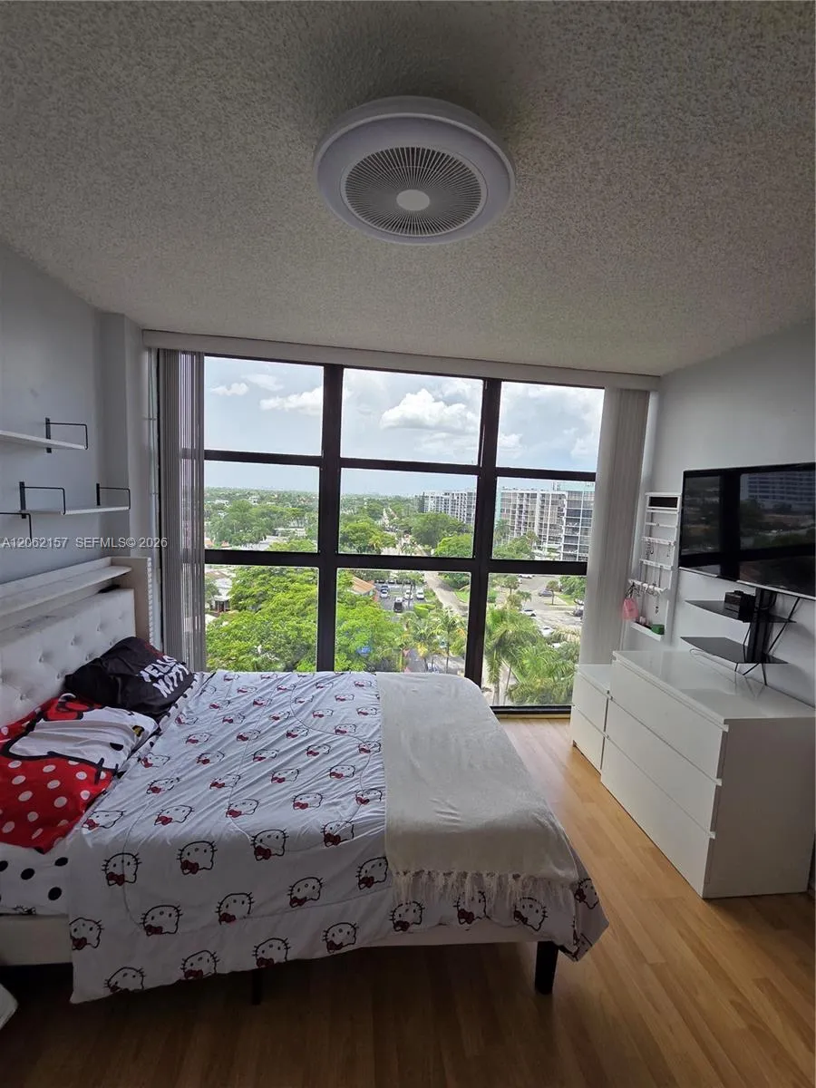 200 Leslie Dr #1029 Hallandale Beach, FL 33009