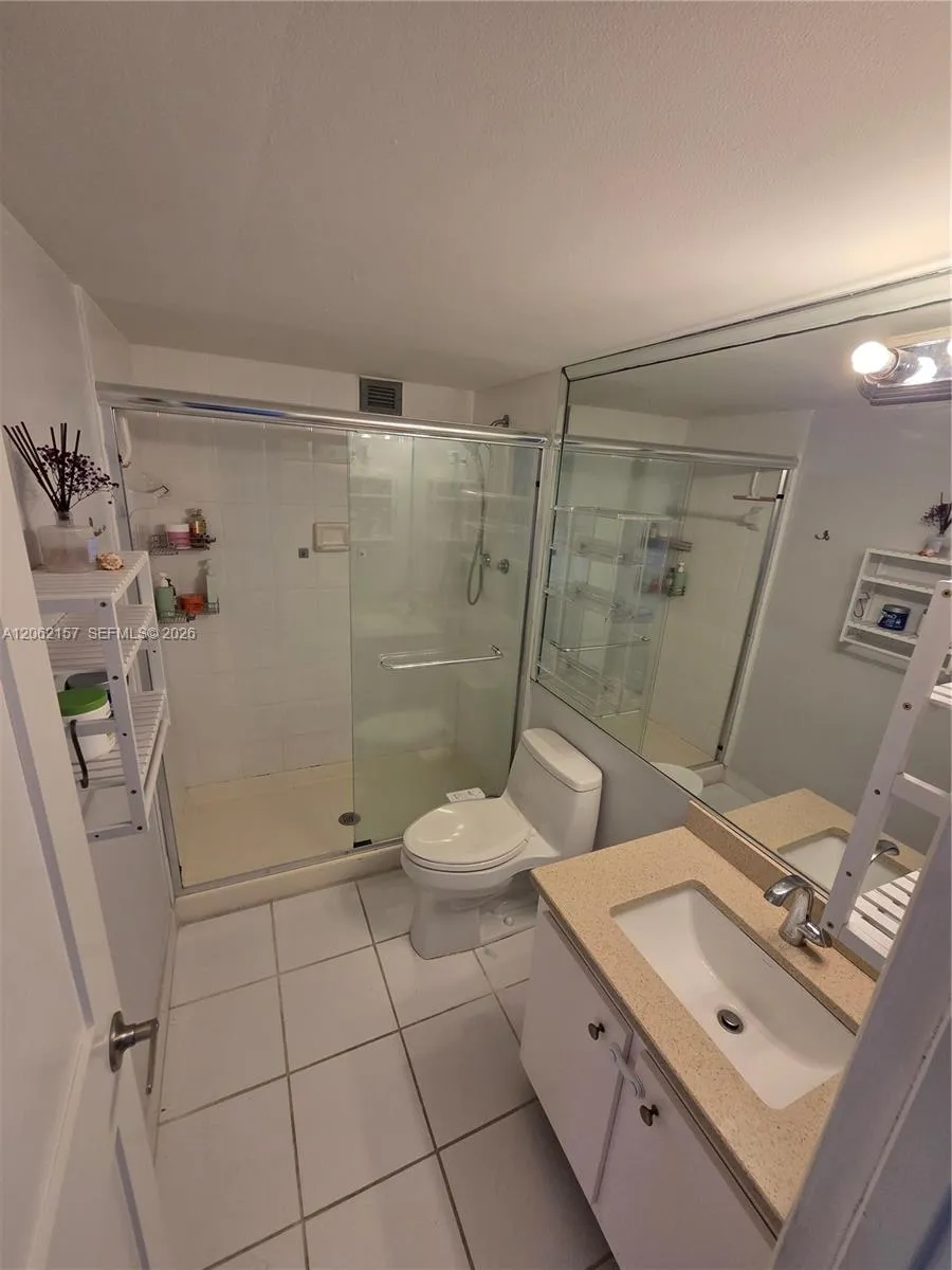 200 Leslie Dr #1029 Hallandale Beach, FL 33009