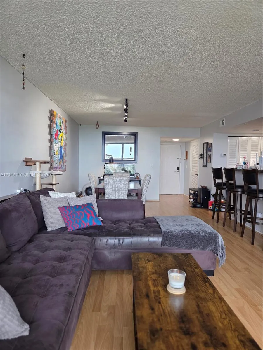 200 Leslie Dr #1029 Hallandale Beach, FL 33009