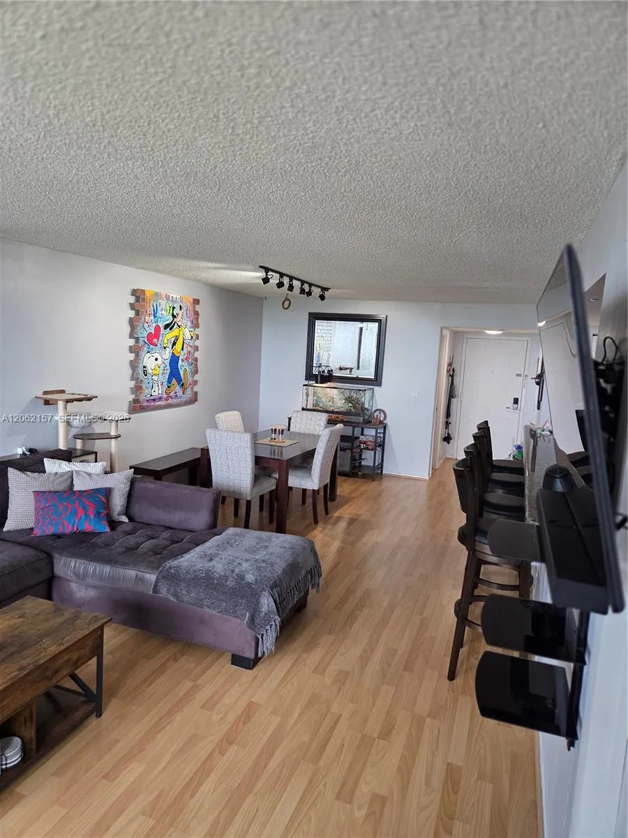 200 Leslie Dr #1029 Hallandale Beach, FL 33009