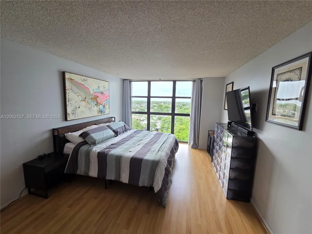 200 Leslie Dr #1029 Hallandale Beach, FL 33009