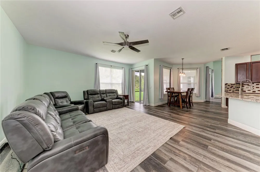 1656 PINYON PINE DR Sarasota, FL 34240