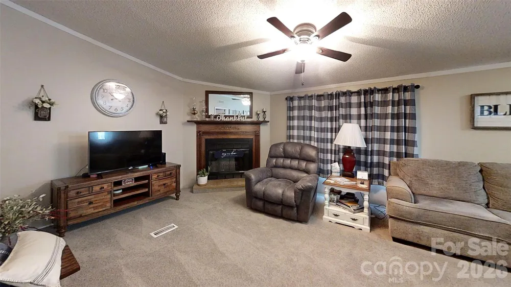 4634 Asbury Church Road Lincolnton, NC 28092