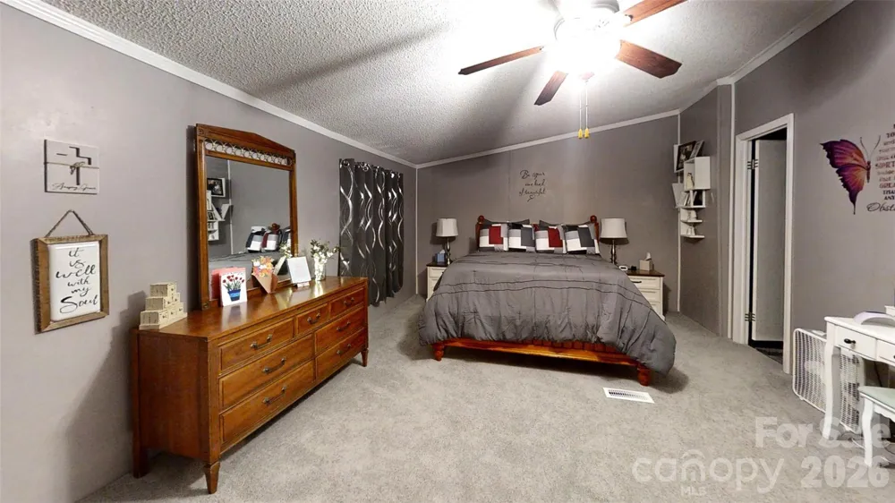 4634 Asbury Church Road Lincolnton, NC 28092