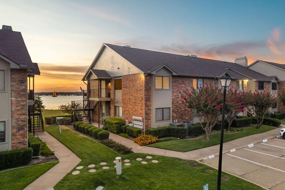 1860 Signal Ridge Place Rockwall, TX 75032