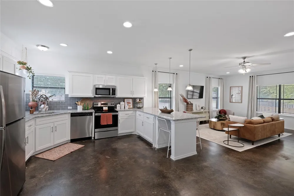 6627 Pinon Canyon San Antonio, TX 78249