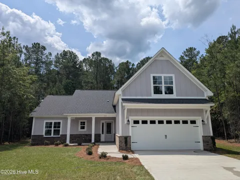 423 Vineyard Trace