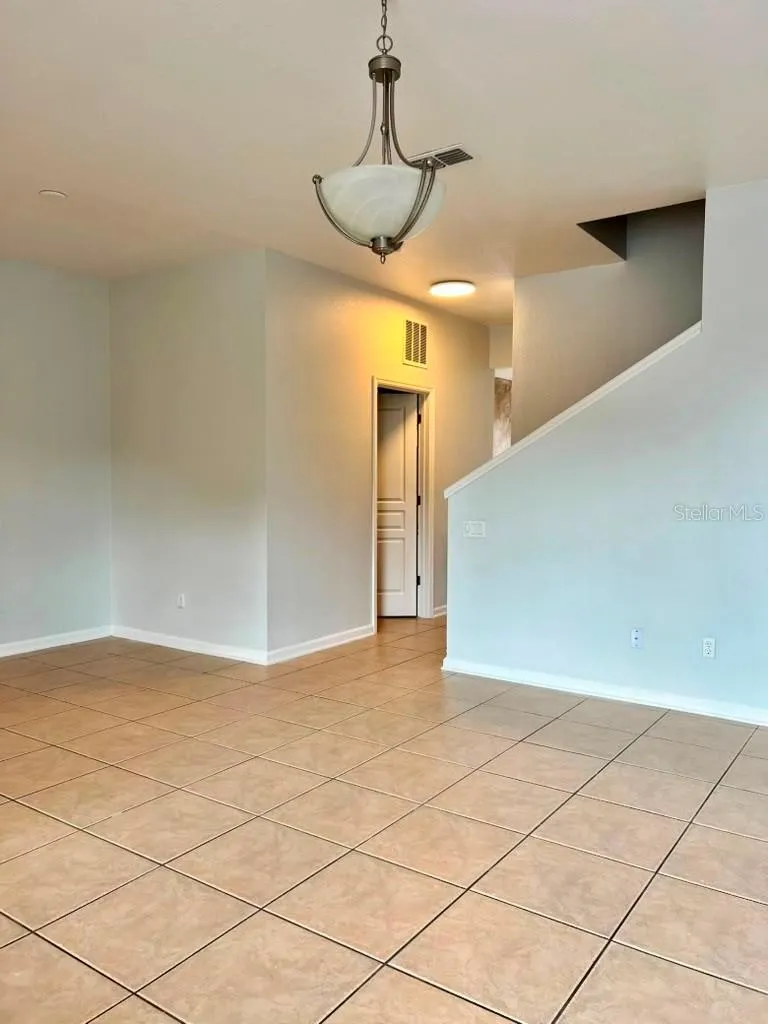 7713 JAILENE DRIVE Windermere, FL 34786