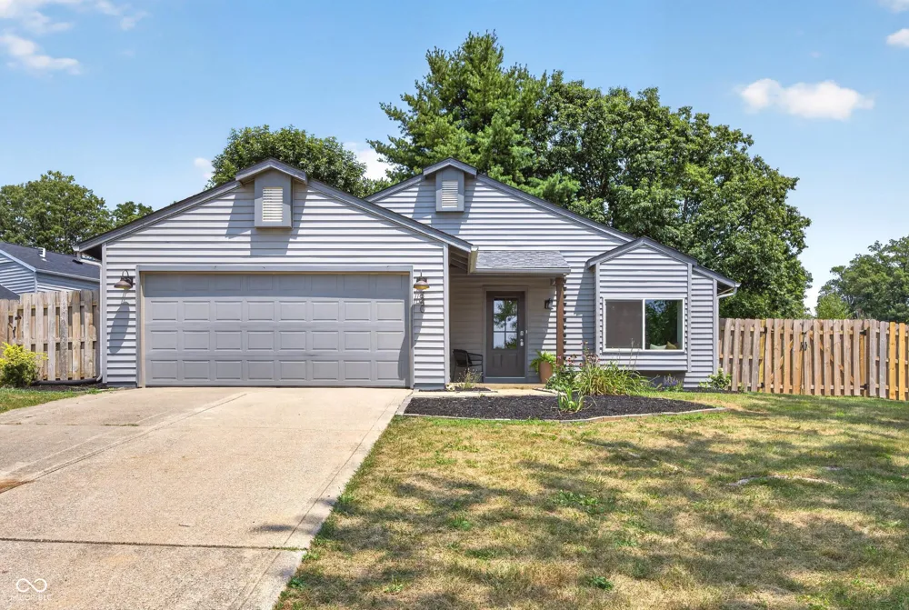 340 E Brittany Way Ellettsville, IN 47429