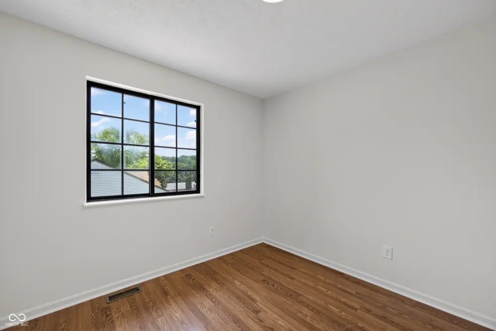 340 E Brittany Way Ellettsville, IN 47429